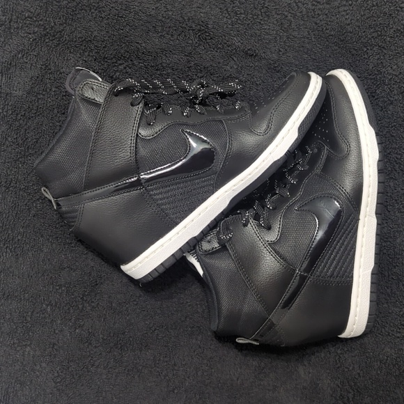 🔥Nike Dunk Sky Hi Essential Wedge Sneakers - Picture 10 of 11
